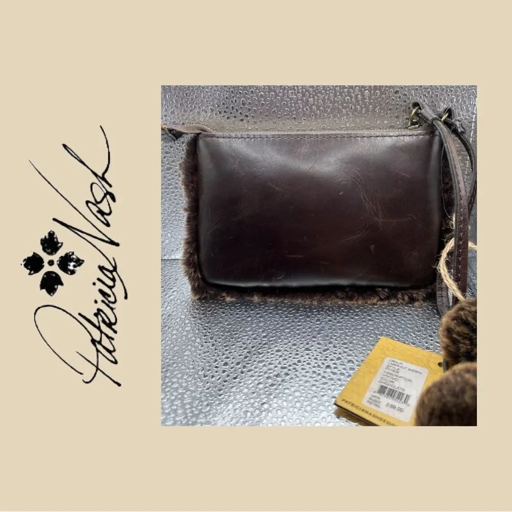 Patricia Nash‎ Chocolate Laser Cut Sherpa Vinovo Genuine Leather Wristlet